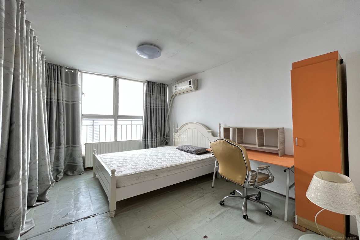 都江新城(都江新苑)  7室2厅2卫    2800.0元/月 都江新城(都江新苑)  7室2厅2卫    2800.0元/月室内图