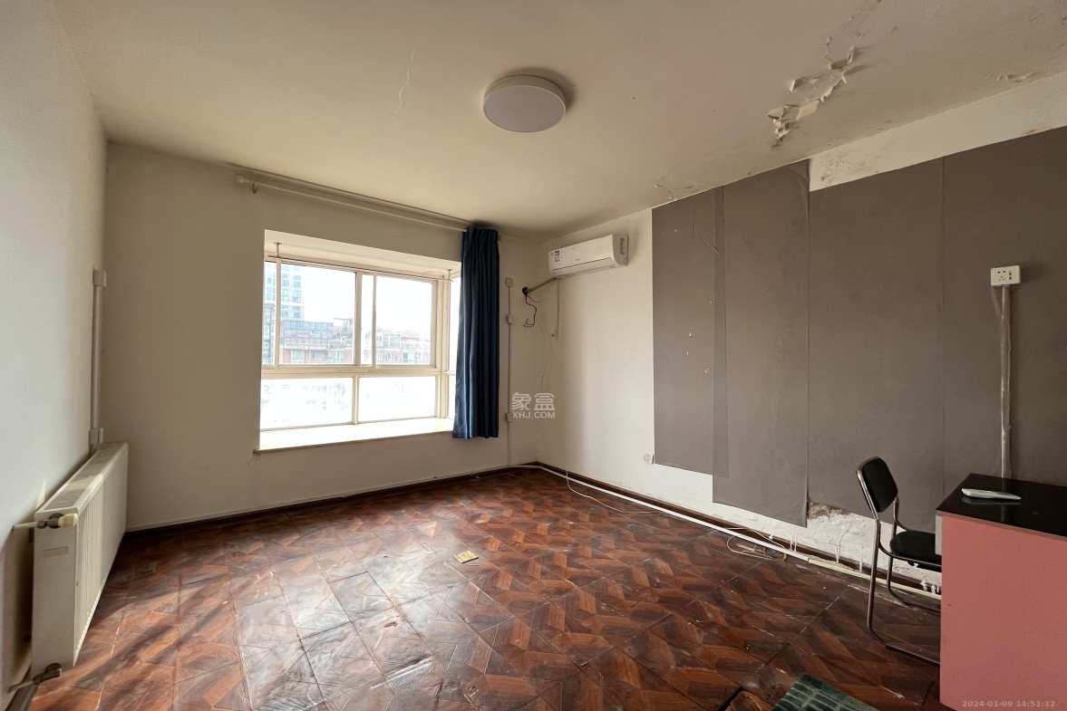 都江新城(都江新苑)  7室2厅2卫    2800.0元/月 都江新城(都江新苑)  7室2厅2卫    2800.0元/月室内图