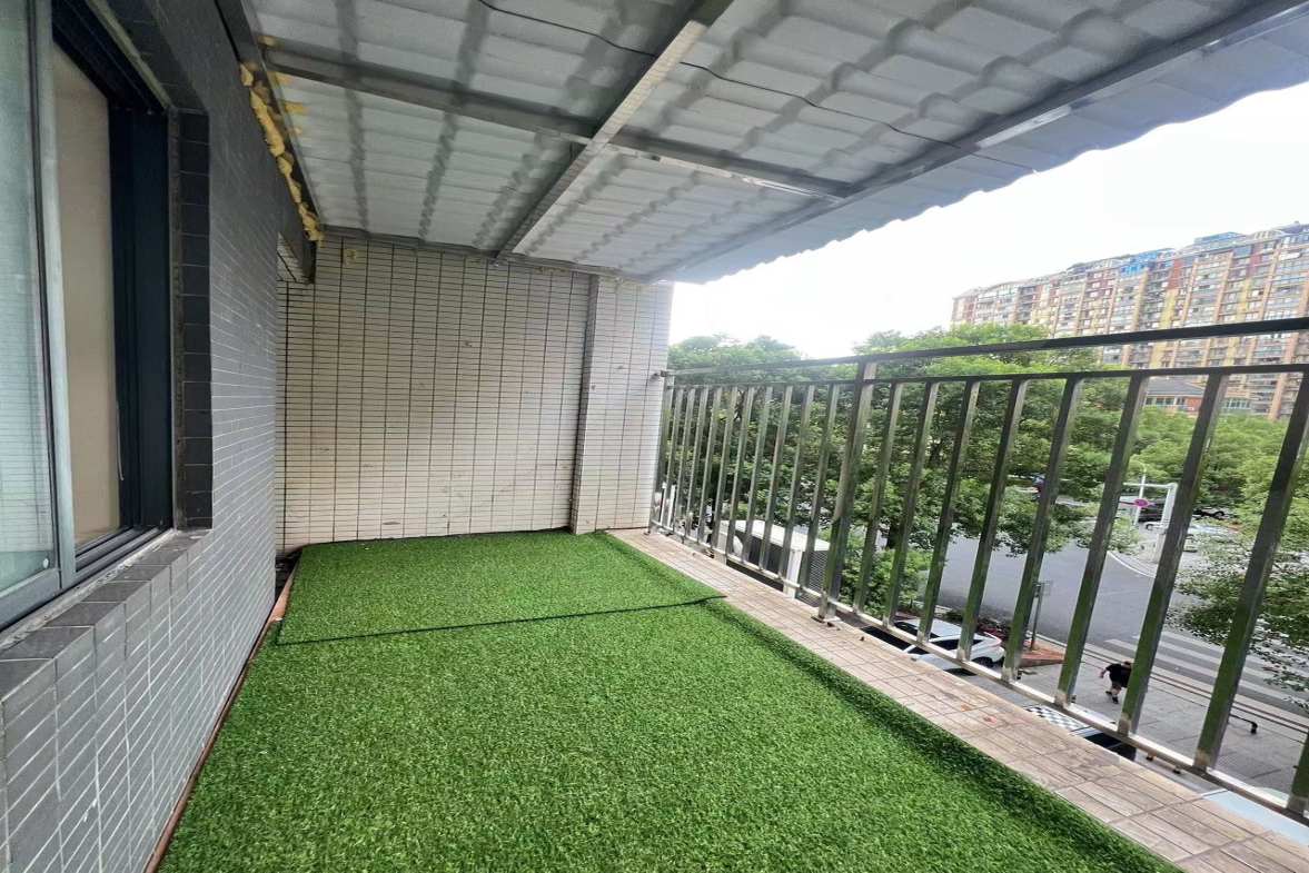 愉景湾东域  2室2厅1卫   1600.00元/月室内图