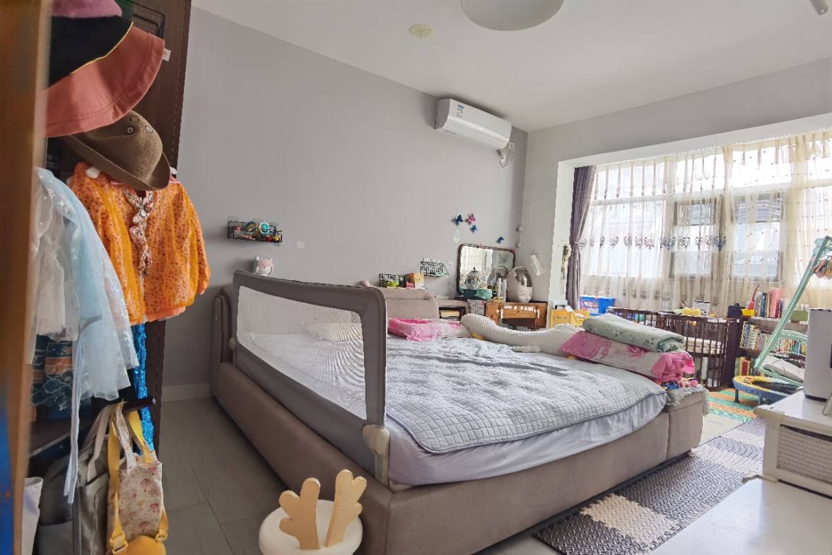 城中城  3室2厅1卫    140.0万室内图