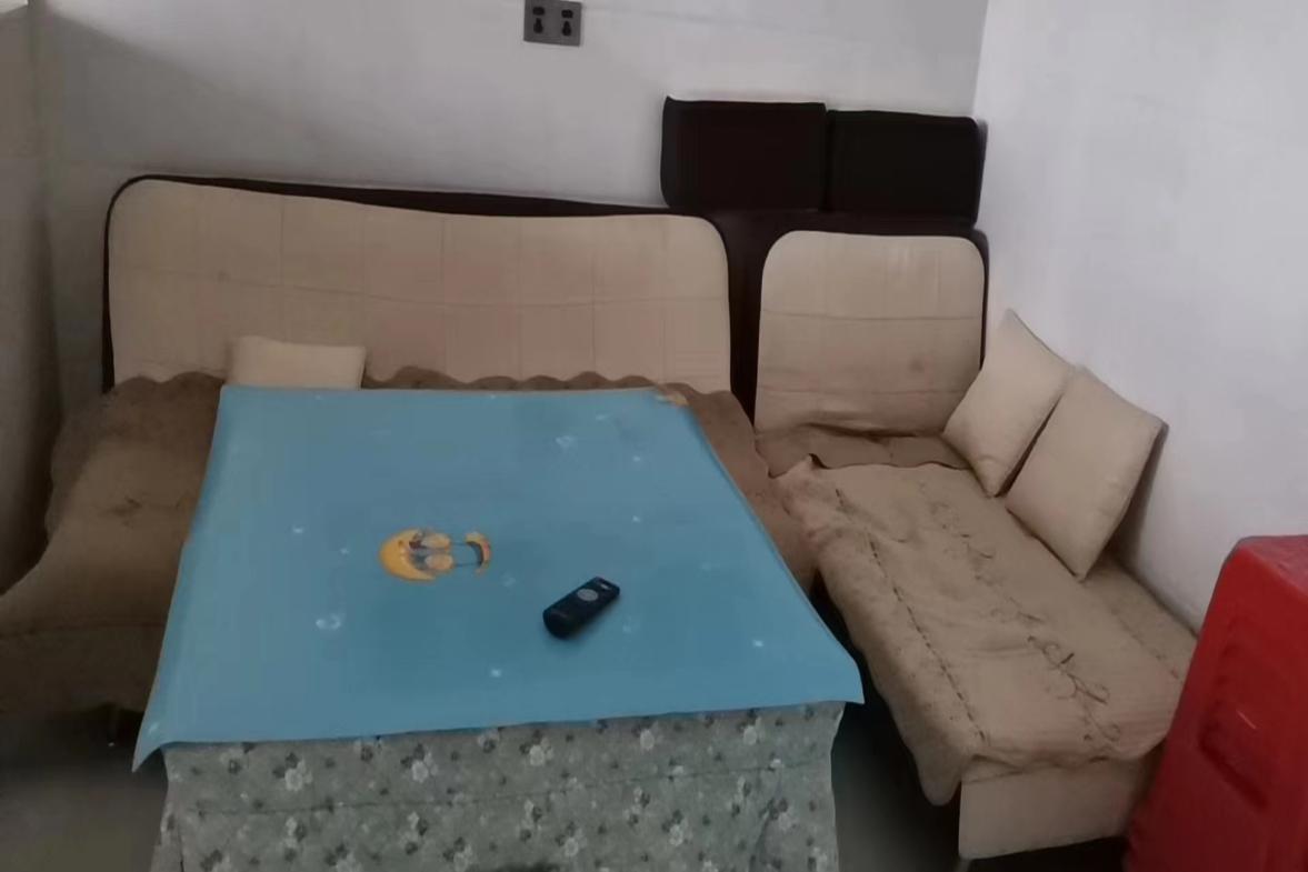 吉泰领寓 1室1厅1卫 1100.0元/月 吉泰领寓 1室1厅1卫 1100.0元/月室内图