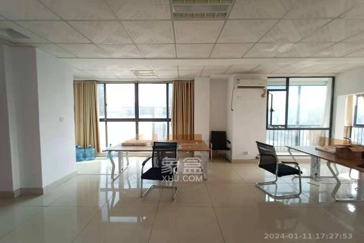 长房时代城 1室1厅1卫 3800.0元/月 长房时代城 1室1厅1卫 3800.0元/月室内图