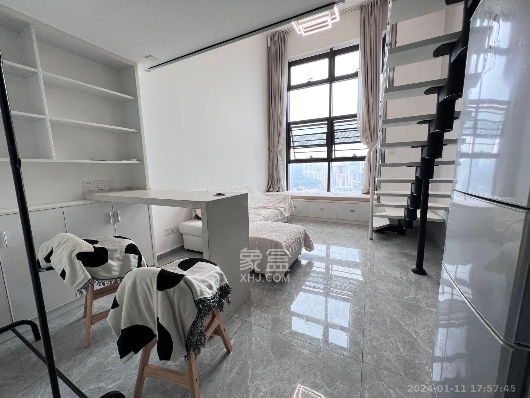 达美溪湖湾  1室1厅1卫    2500.0元/月