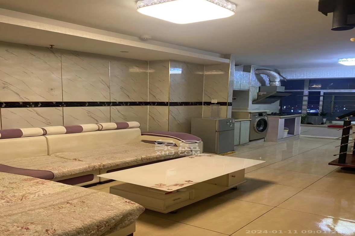 金色loft（鑫秋大厦）  2室2厅1卫   2000.00元/月室内图