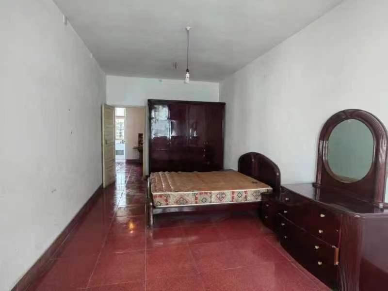 华达机械厂  0室0厅0卫    14.5万