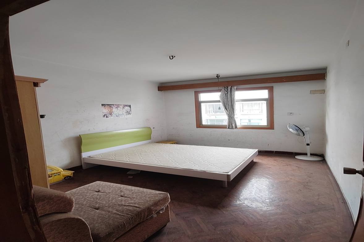 市农机局家属楼  3室2厅1卫    39.8万室内图