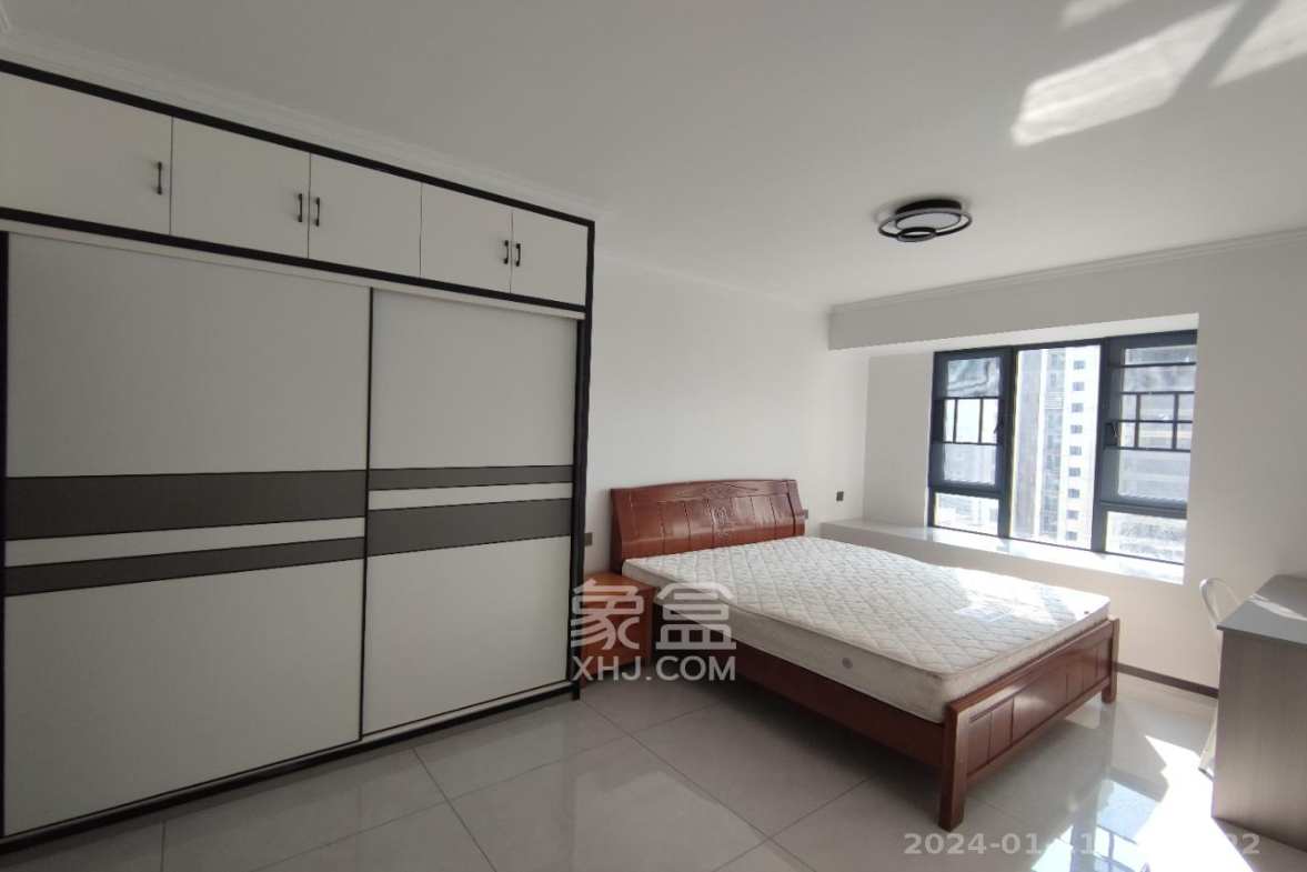 真人桥家园二期  3室2厅2卫    2600.0元/月室内图