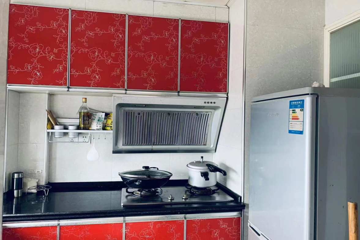 龙泰熙城  2室1厅1卫   1500.00元/月室内图