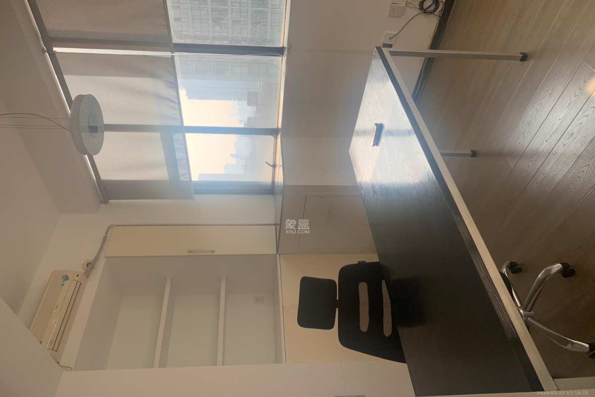 湘域中央 4室2厅0卫 15000.0元/月 湘域中央 4室2厅0卫 15000.0元/月室内图