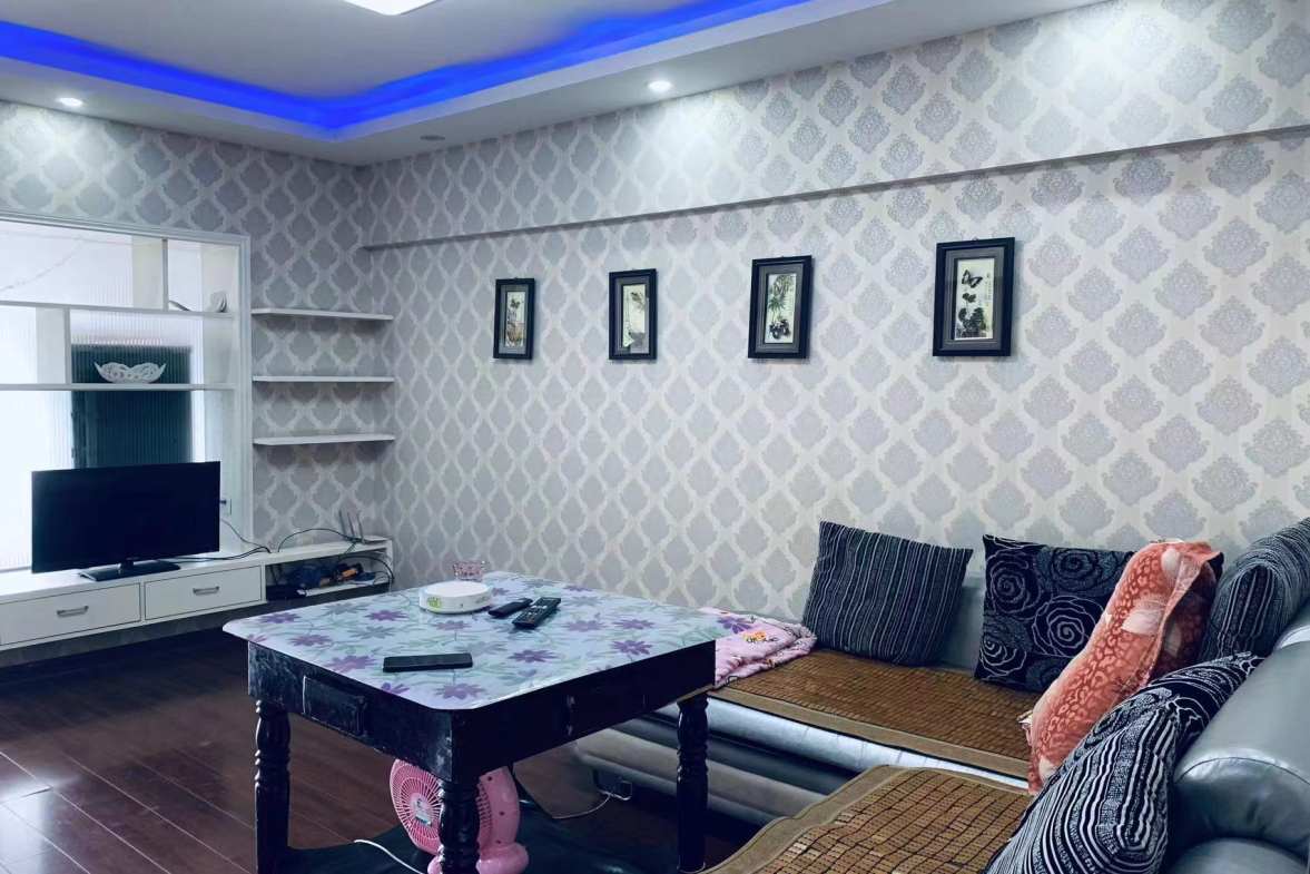 龙泰熙城  2室1厅1卫   1500.00元/月室内图1