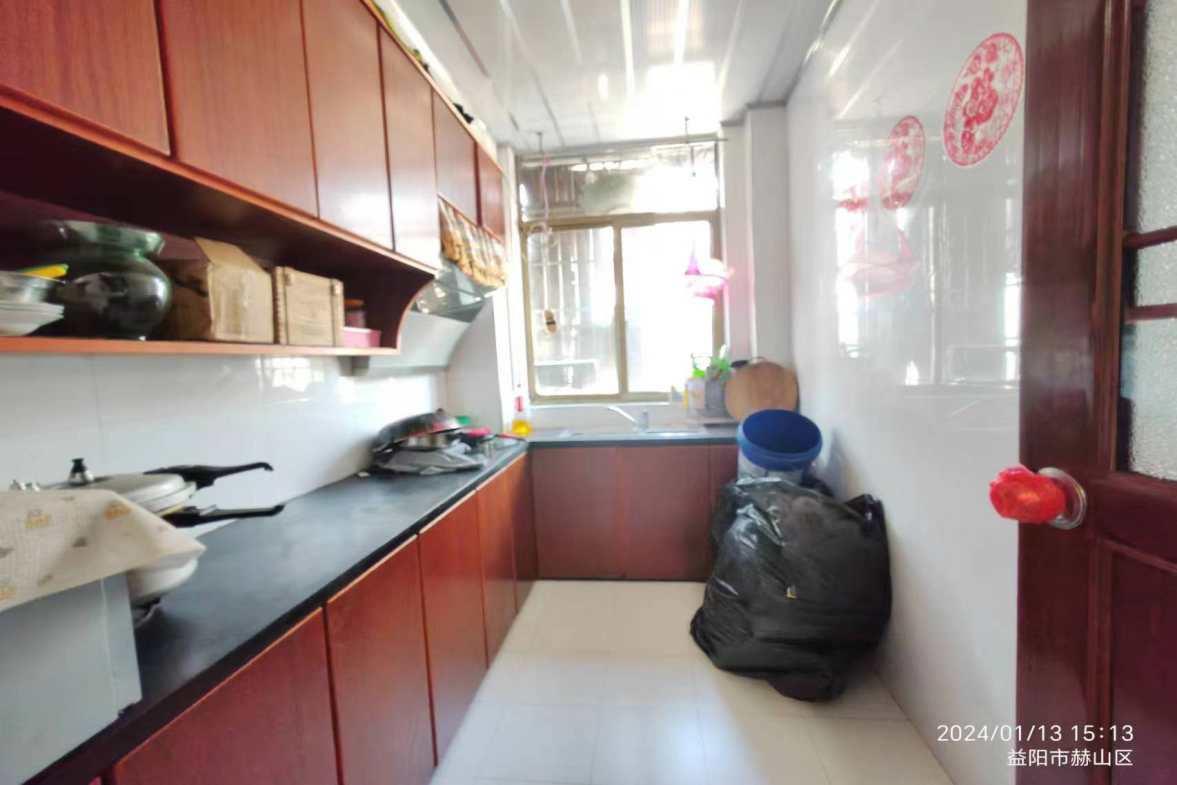 团洲蔬菜批发市场  2室2厅1卫   31.00万室内图
