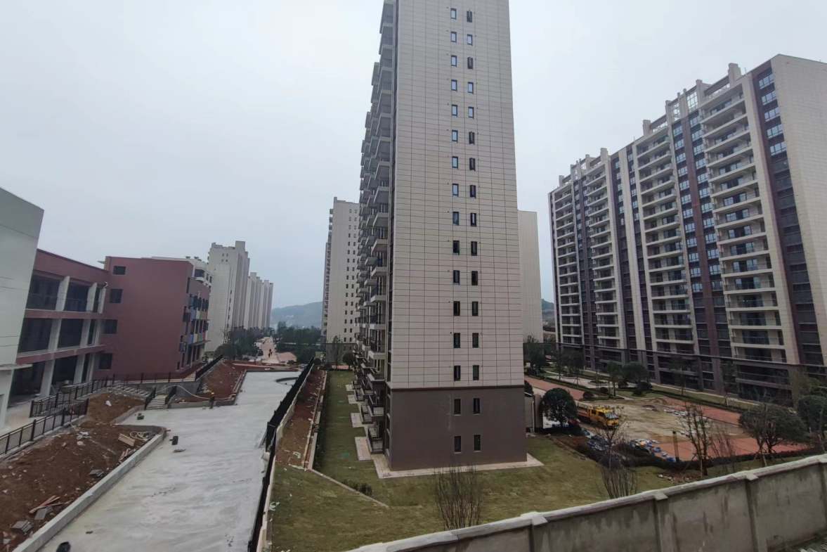 碧桂园豪园-二期  3室2厅2卫    79.8万室内图