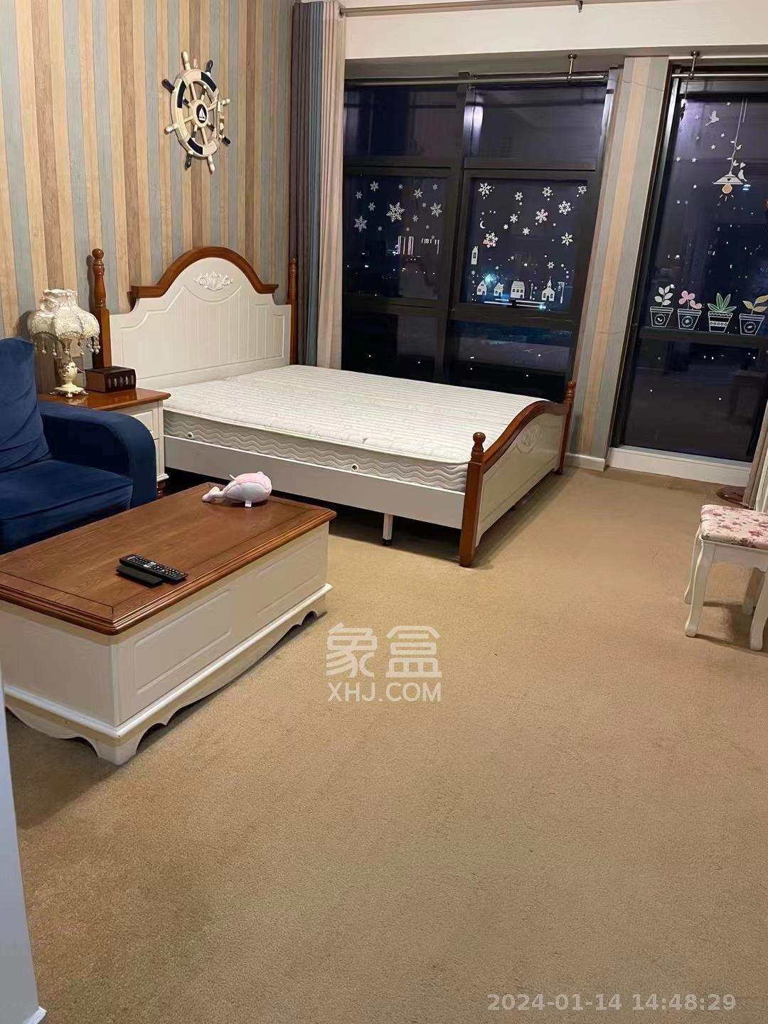 红橡华园(菲莎公馆)  1室1厅1卫   2000.00元/月室内图