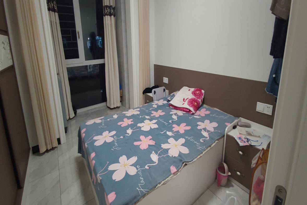 百弘学府城 2室1厅1卫 1300.0元/月 百弘学府城 2室1厅1卫 1300.0元/月室内图