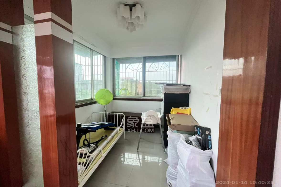 岳塘区公安分局  3室2厅1卫   35.00万室内图
