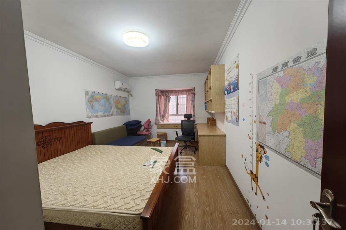 理工大学职工单位房青年汇  4室2厅2卫    3000.0元/月 理工大学职工单位房青年汇  4室2厅2卫    3000.0元/月室内图