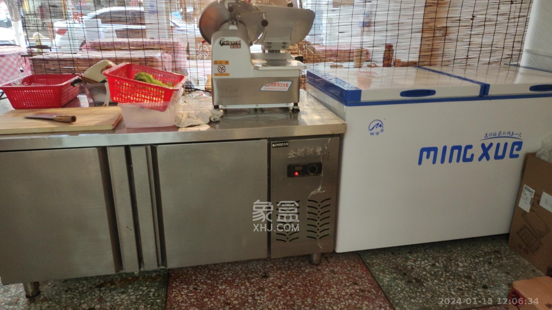 泉塘小区   50.0㎡      3000.0元/月室内图