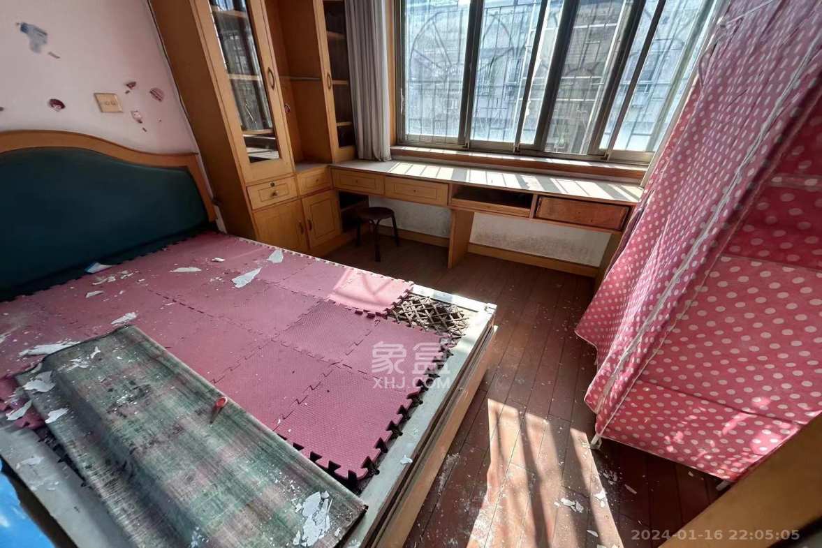 物资厅宿舍（五一大道）  3室1厅1卫   1600.00元/月室内图