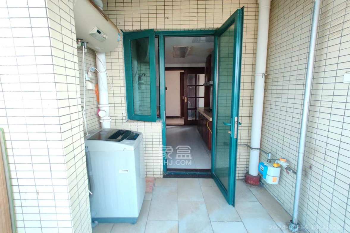 恒大绿洲  3室2厅2卫   3000.00元/月室内图