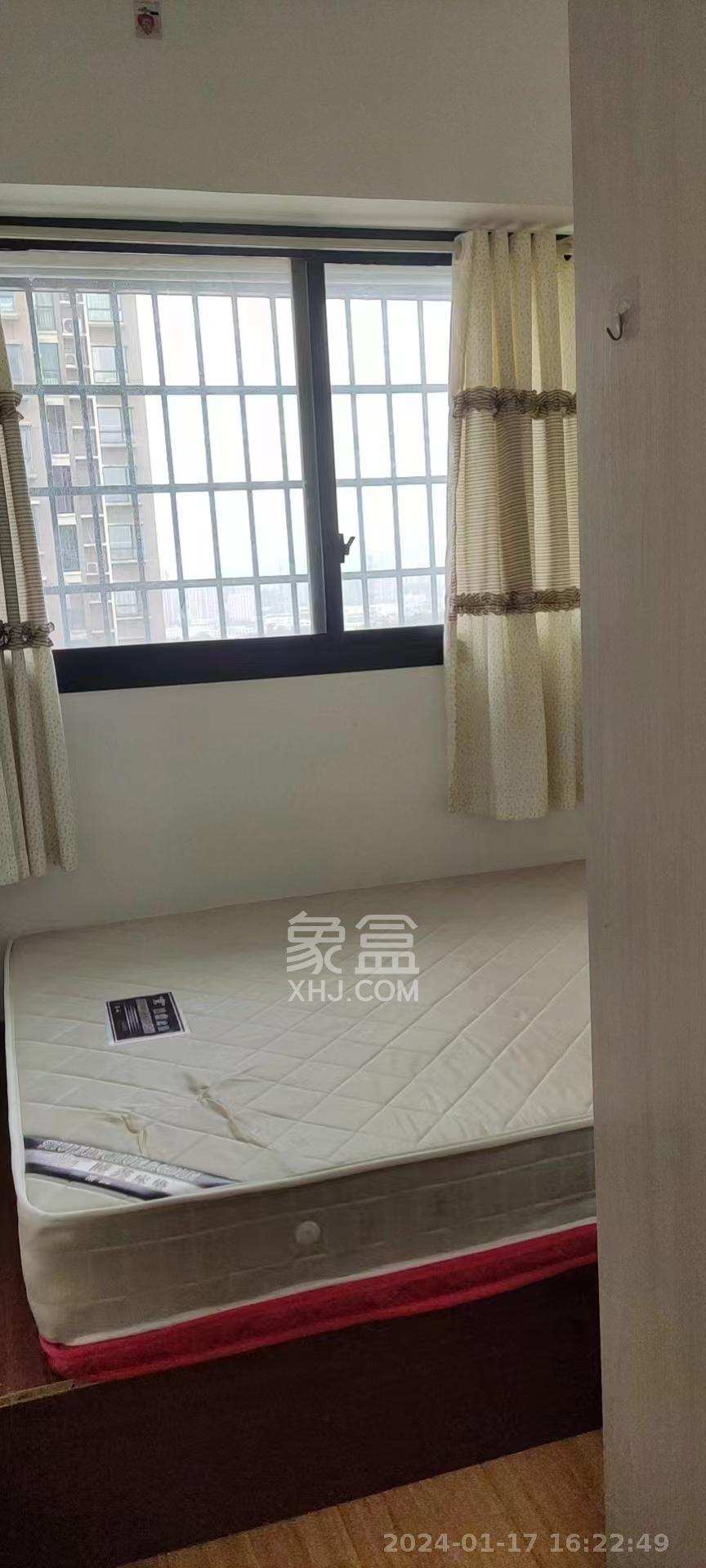 地华梅溪湖畔  2室1厅1卫    2000.0元/月室内图