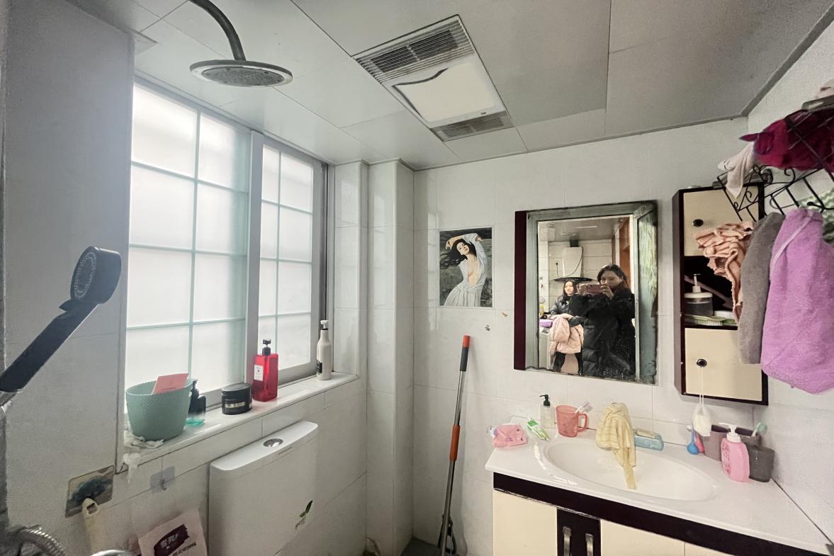 丽景港湾  2室2厅1卫   32.80万室内图
