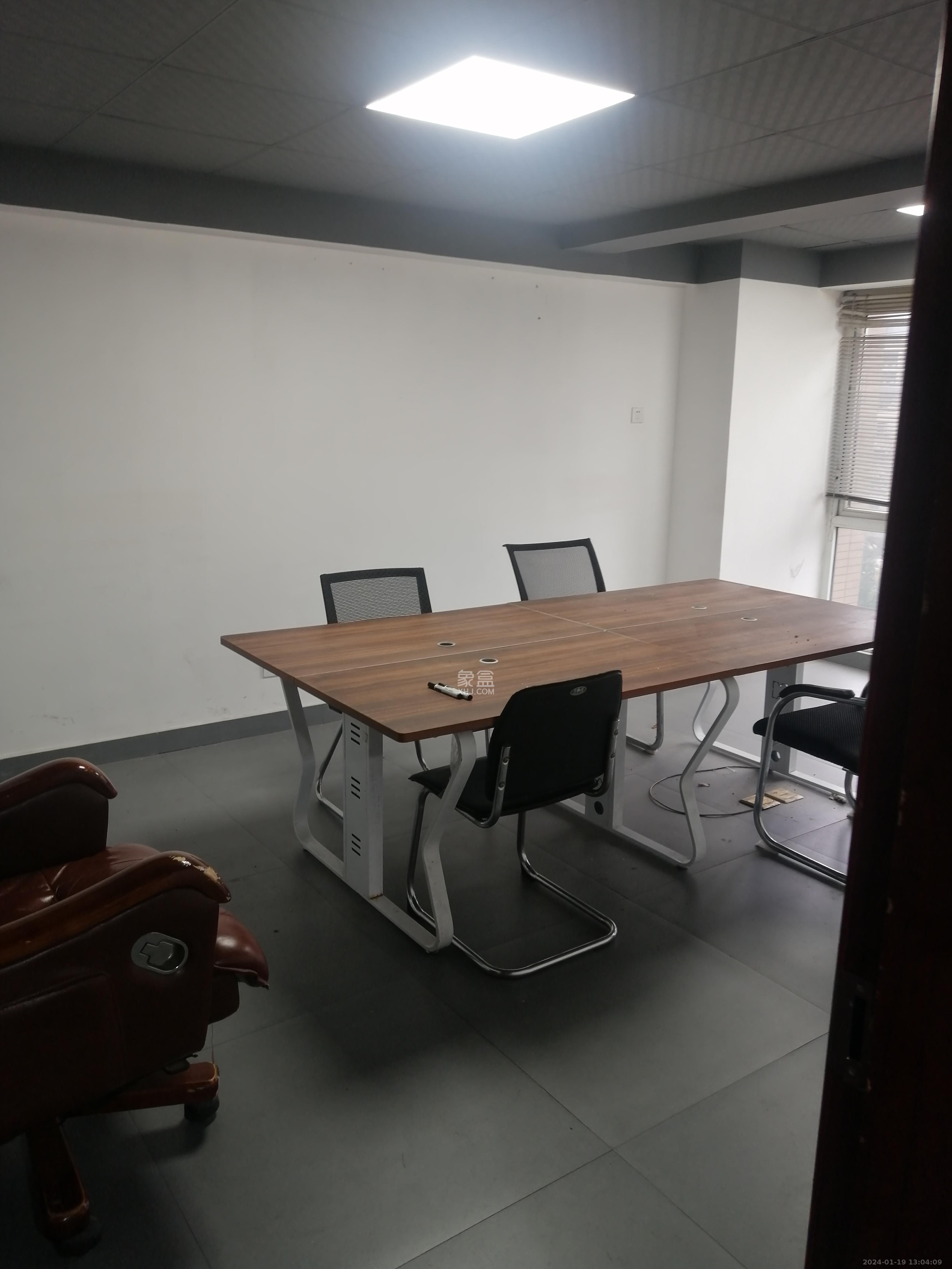 长城雅苑   44.84㎡      9600.0元/月室内图