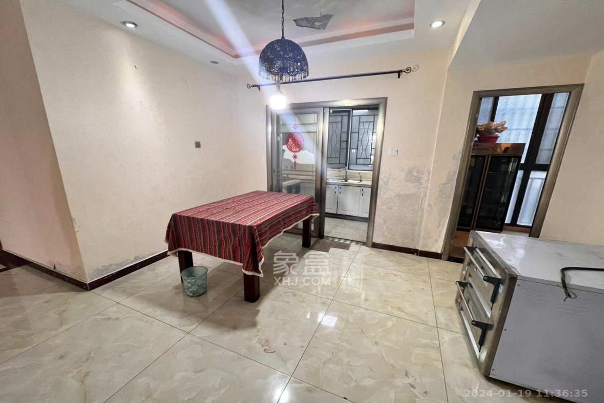 云栖谷 4室2厅2卫 2400.0元/月 云栖谷 4室2厅2卫 2400.0元/月室内图