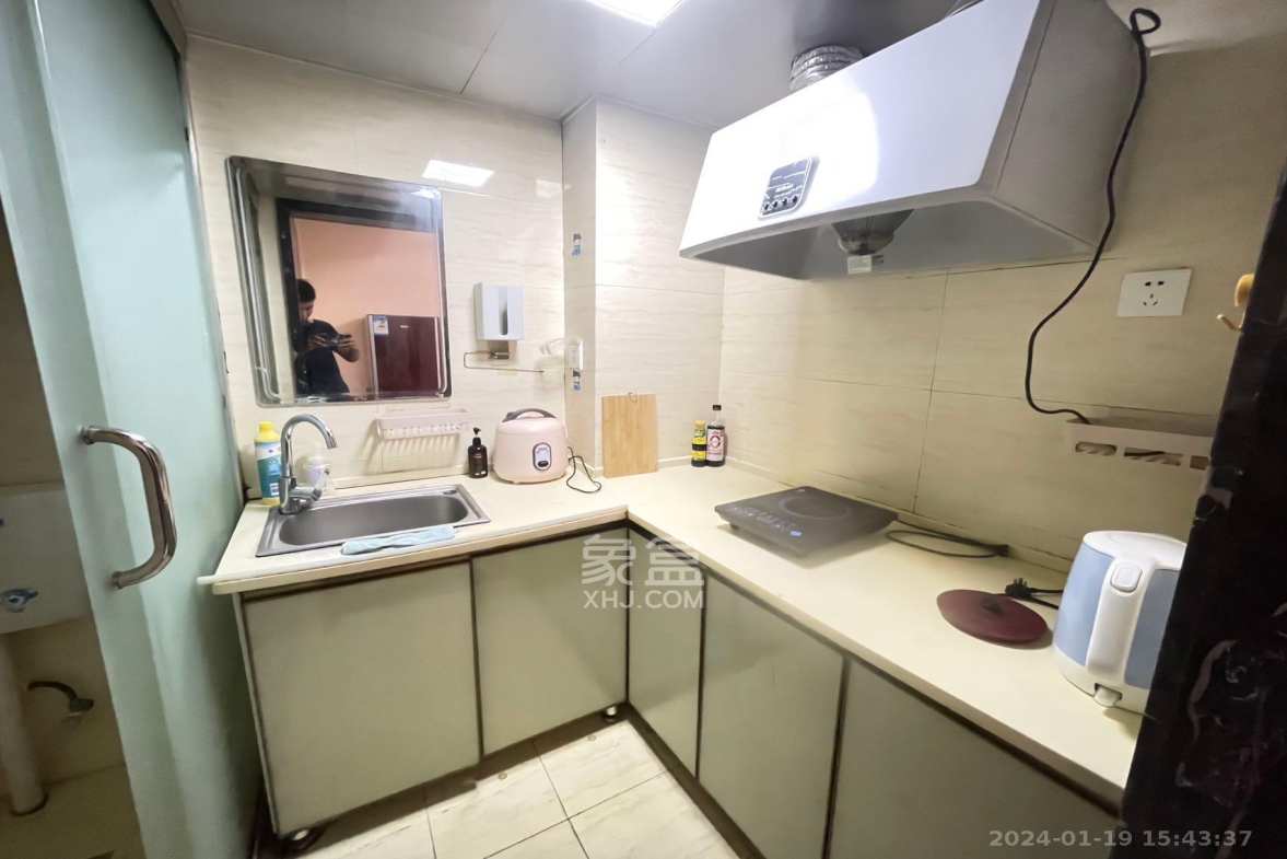 佳兴国际汇 1室1厅1卫 1500.0元/月 佳兴国际汇 1室1厅1卫 1500.0元/月室内图