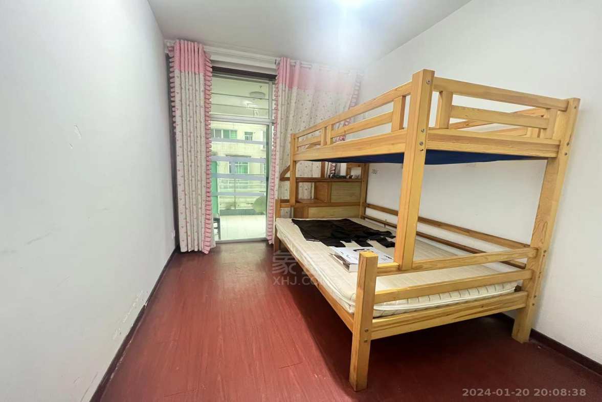 四季花园 3室2厅2卫 2000.0元/月 四季花园 3室2厅2卫 2000.0元/月室内图