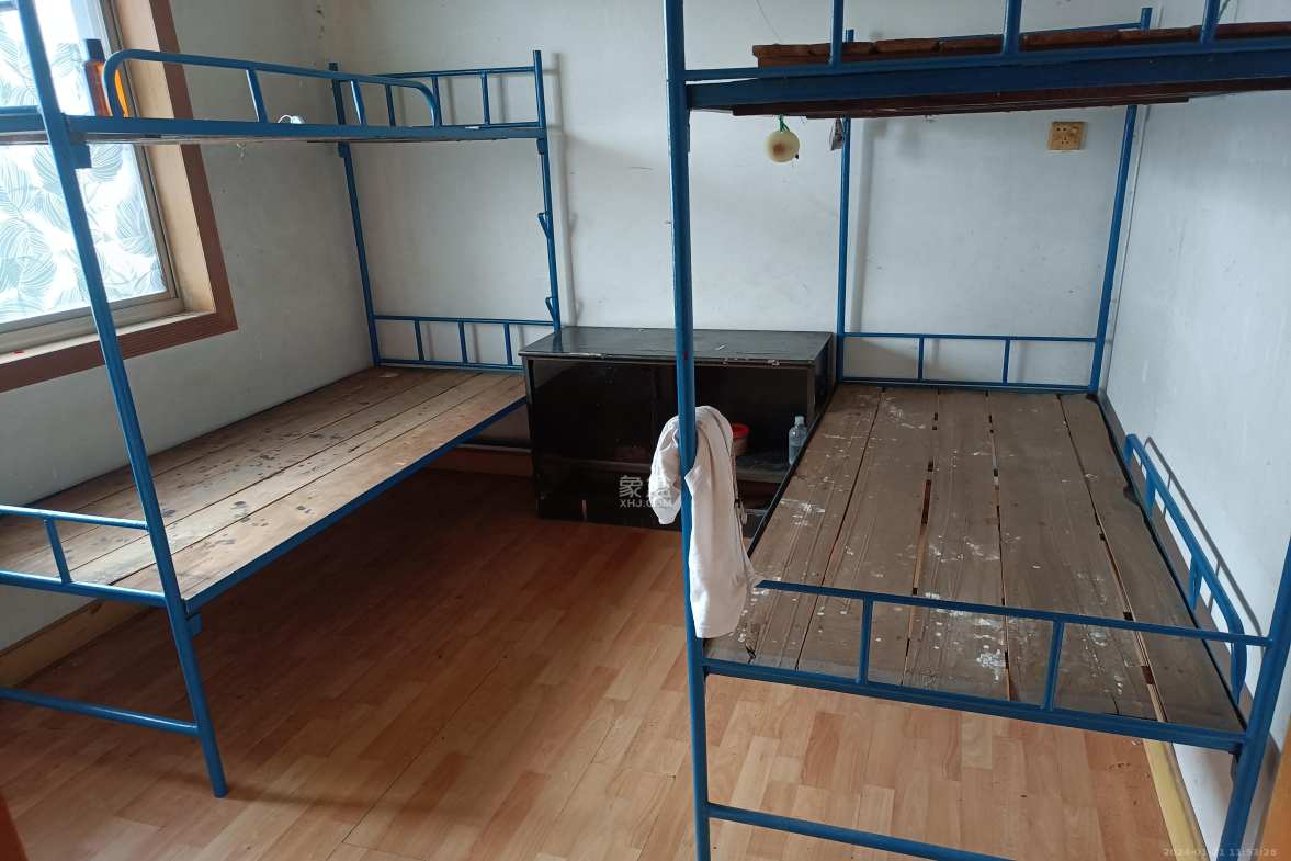 湖南省茶叶公司宿舍（朝阳巷）  3室2厅1卫    2500.0元/月室内图