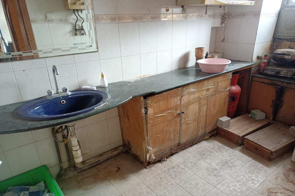 湖南省茶叶公司宿舍（朝阳巷）  3室2厅1卫    2500.0元/月室内图