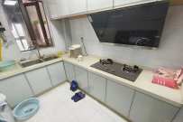 美洲故事  1室1厅1卫    1900.0元/月