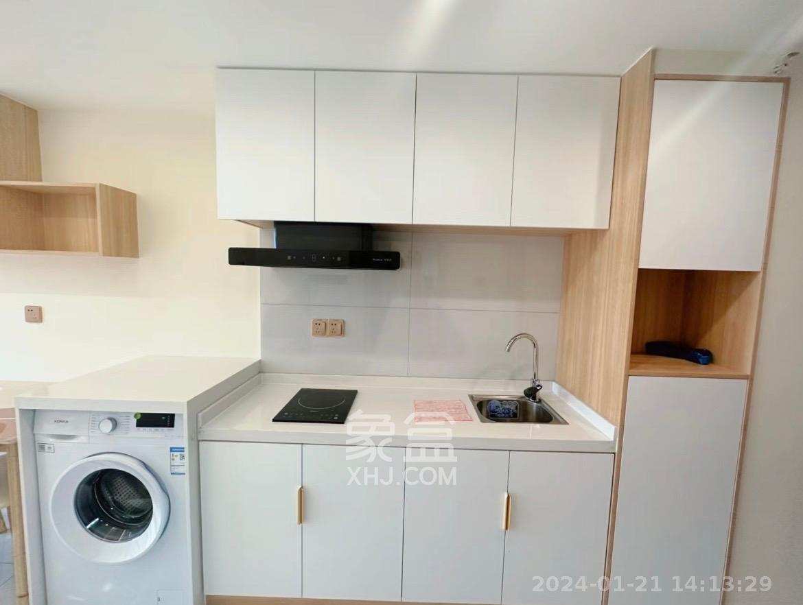 卓越中寰  2室1厅1卫    2600.0元/月室内图