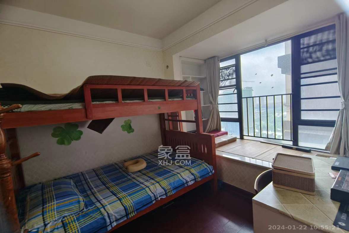 中海国际四期  3室2厅1卫    2300.0元/月室内图