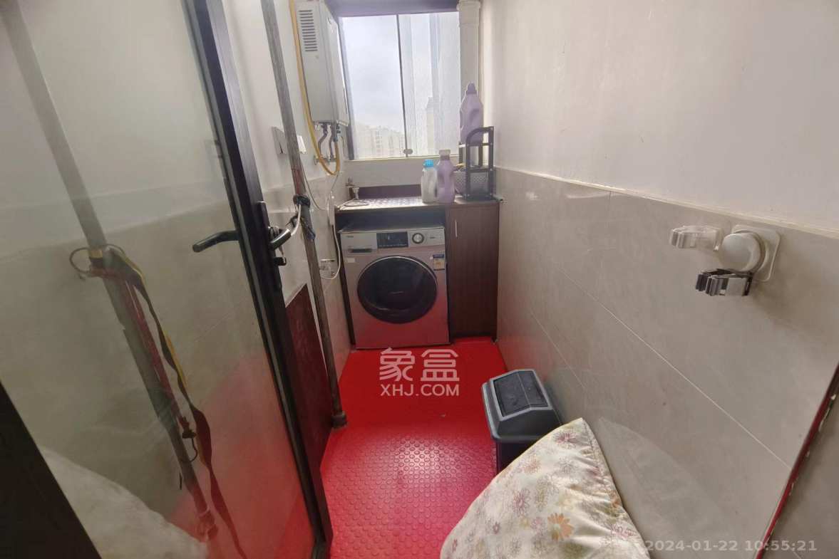 中海国际四期  3室2厅1卫    2300.0元/月室内图