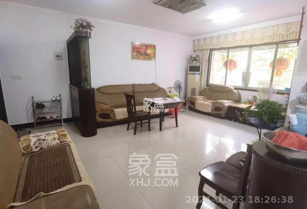 梧桐小区  4室2厅2卫   47.80万室内图