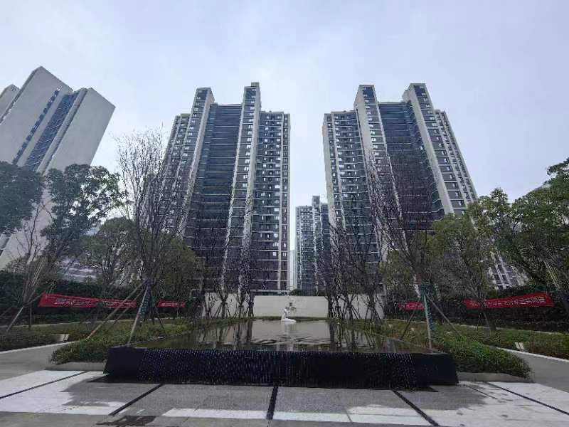 中海阅麓山一期  3室2厅2卫    3000.0元/月小区图