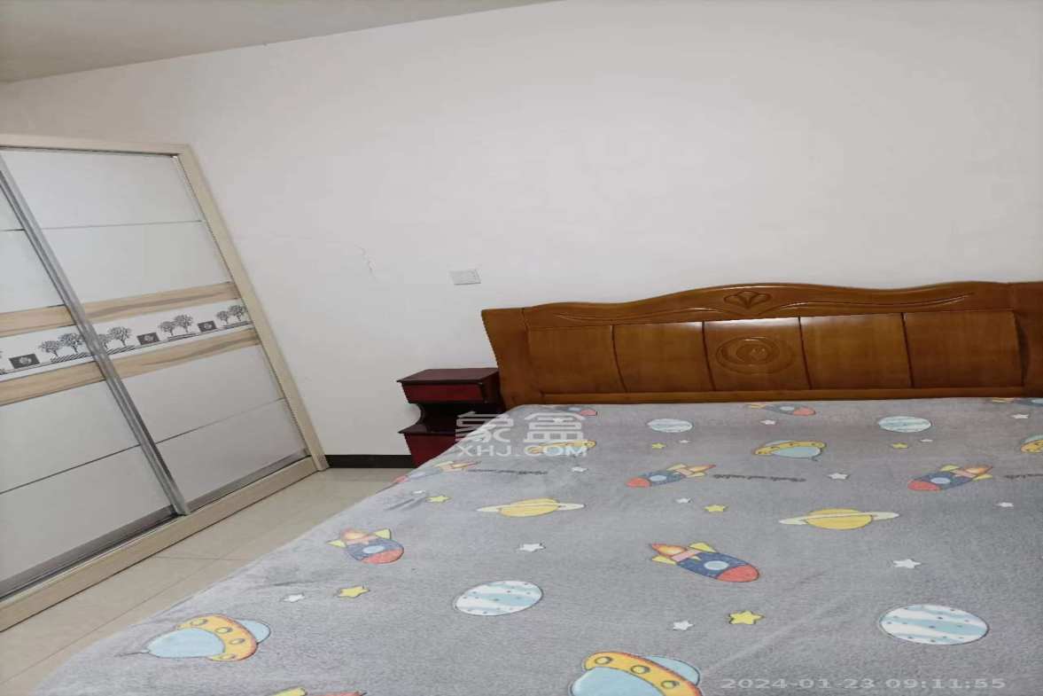 东业苹果社区 2室2厅1卫 1700.0元/月 东业苹果社区 2室2厅1卫 1700.0元/月室内图