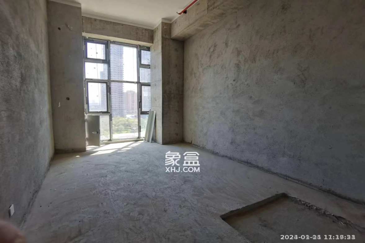 绿地V岛  1室1厅1卫   1600.00元/月室内图1