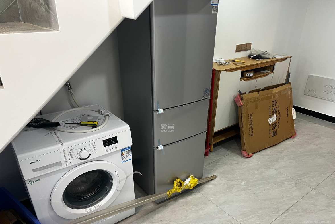 中海阅溪府  2室1厅1卫   2500.00元/月室内图