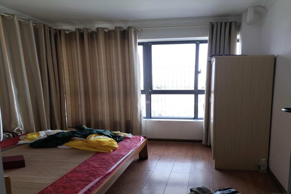 五矿万境蓝山  3室2厅1卫    2100.0元/月 五矿万境蓝山  3室2厅1卫    2100.0元/月室内图