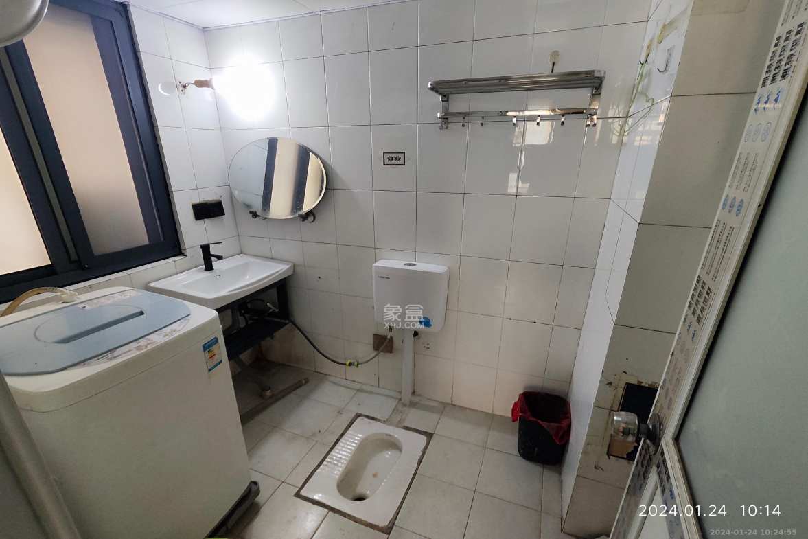 安泰新村  3室2厅1卫   2000.00元/月室内图