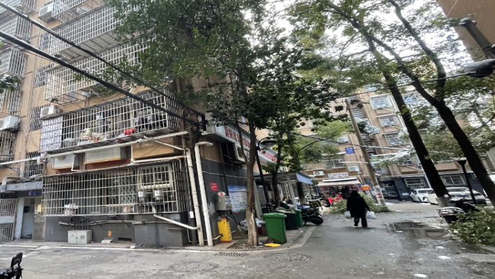 开发公司宿舍室内图2