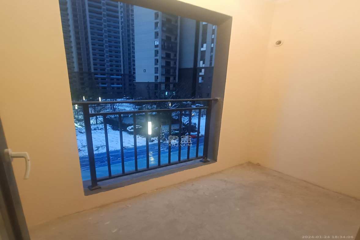 中建钰和城  3室1厅1卫   1580.00元/月室内图