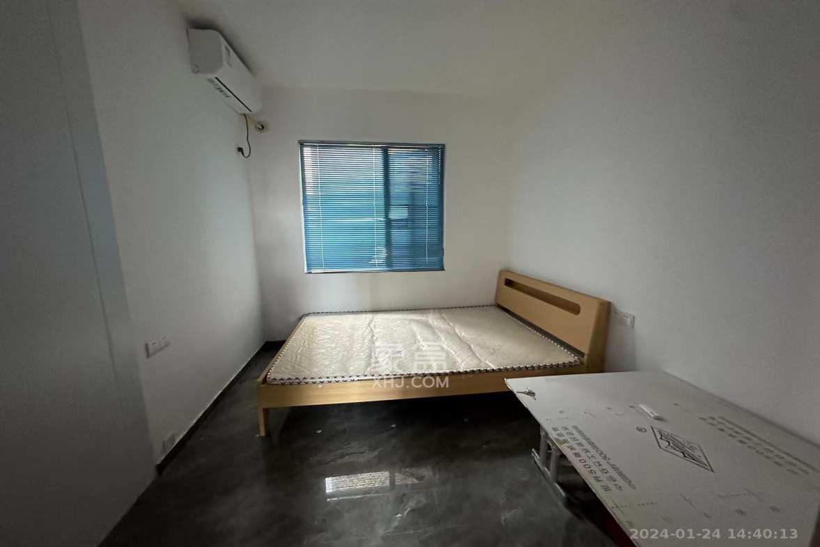 长燃润和天地（长润小区印湘江）  5室2厅2卫    2600.0元/月室内图