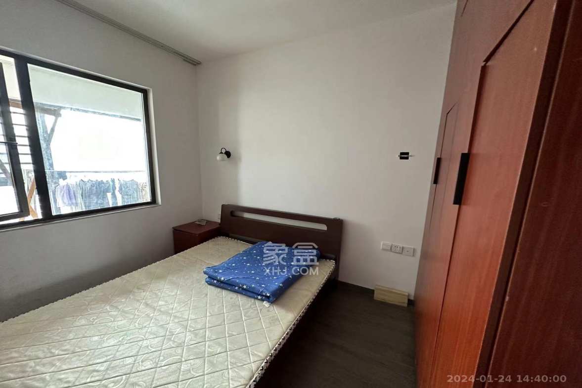 长燃润和天地（长润小区印湘江）  5室2厅2卫    2600.0元/月室内图