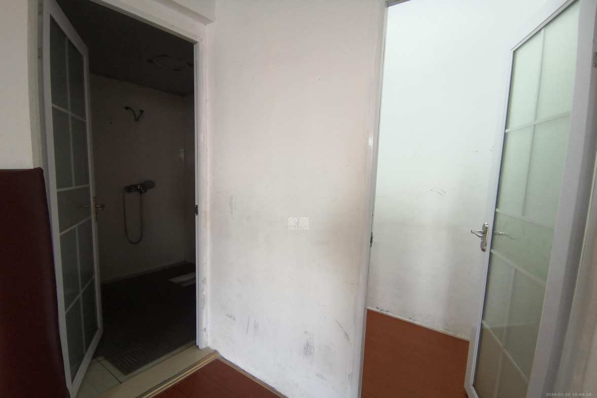 万博汇  1室1厅1卫    1500.0元/月 万博汇  1室1厅1卫    1500.0元/月室内图