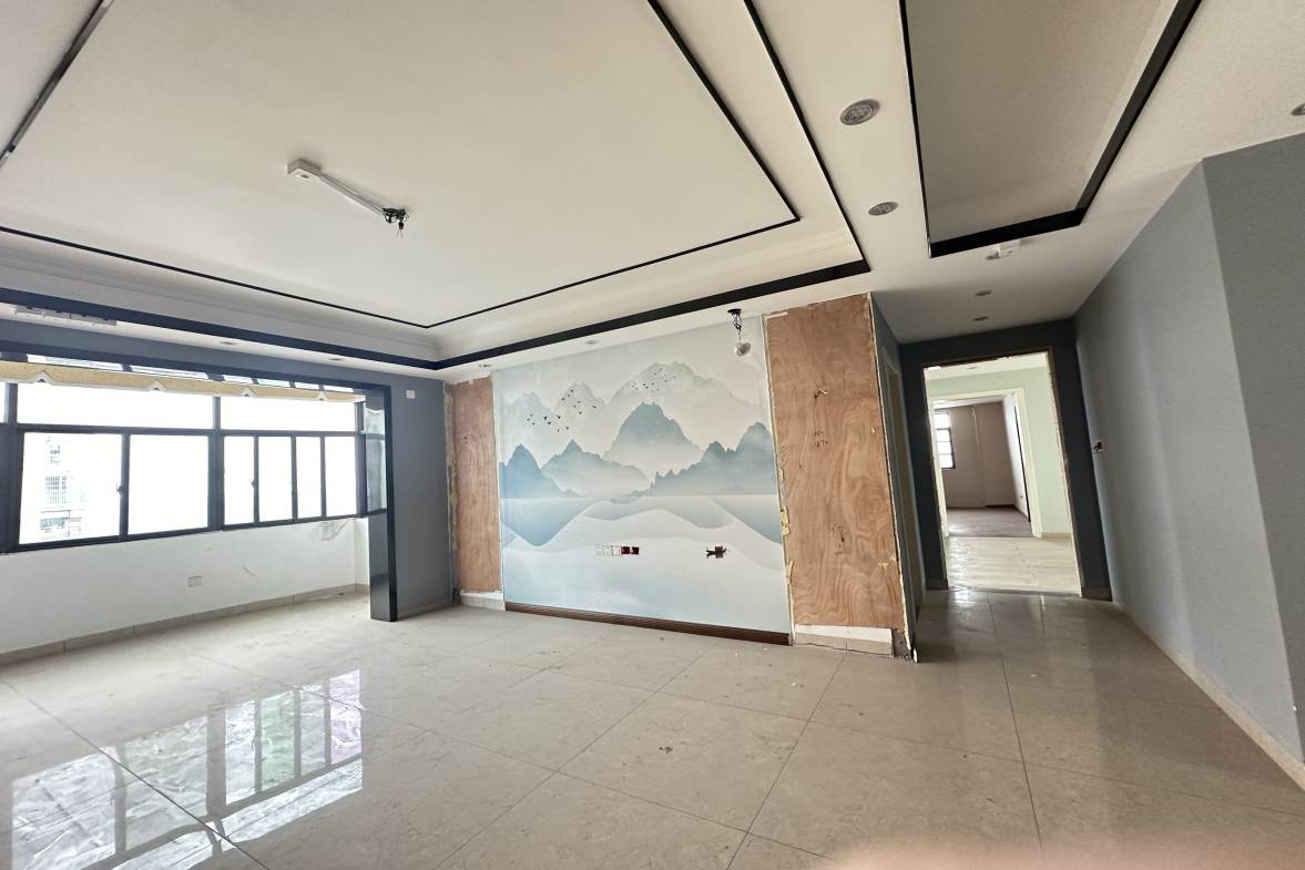 汇景花园  5室2厅1卫   3000.00元/月室内图