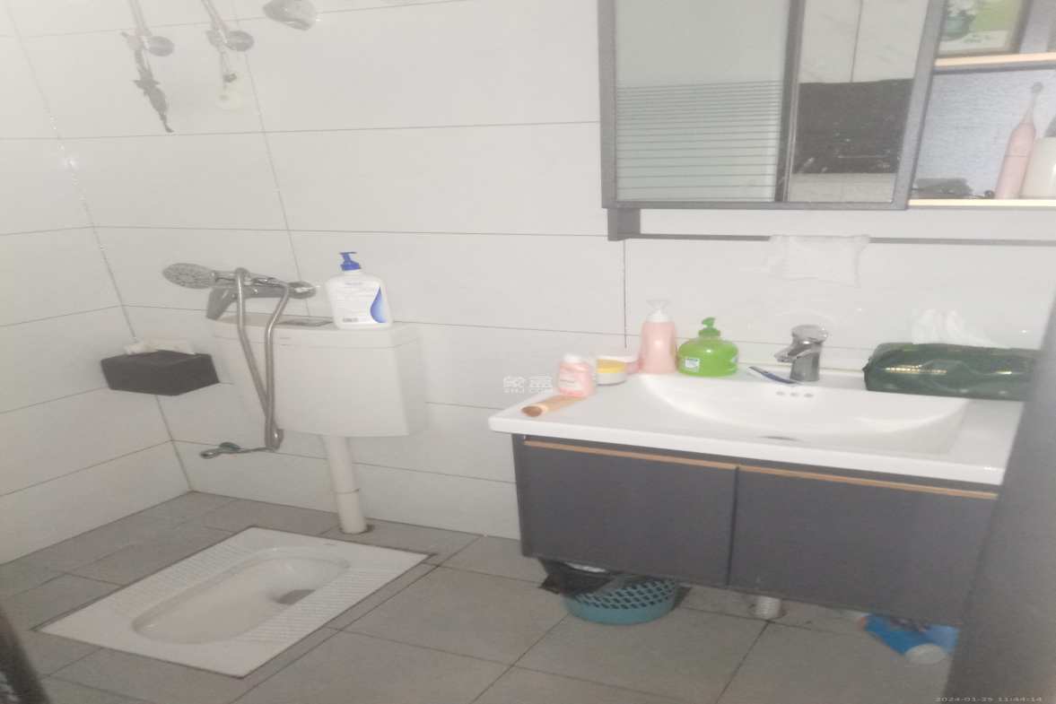 壹廷中央府院（福地花园）  1室1厅1卫    2000.0元/月室内图