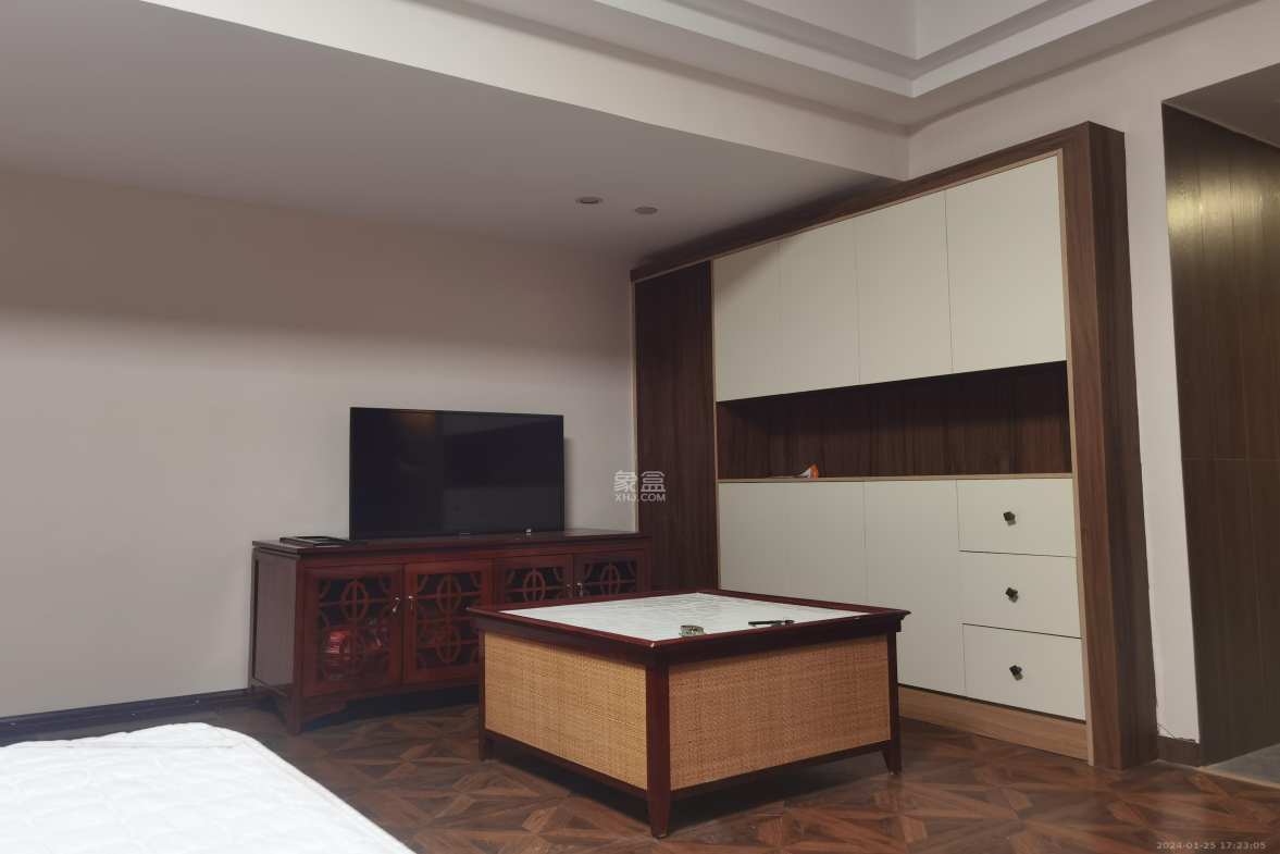 中信凯旋蓝岸（中信新城三期）  1室1厅1卫    1400.0元/月室内图